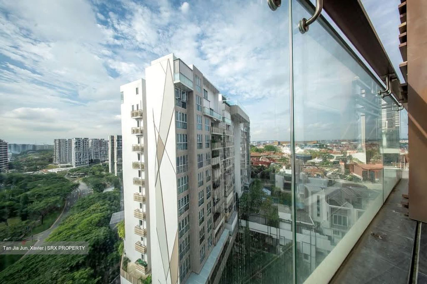 eCO (D16), Condominium #563949171